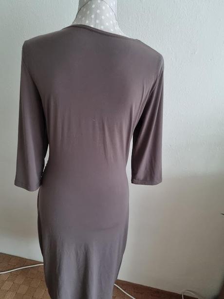 Bledohnedé elastické šaty 38, 38