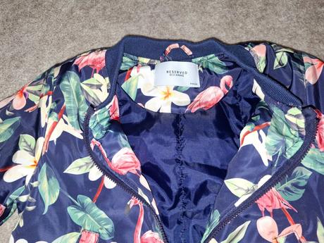 Bomberka, reserved,110