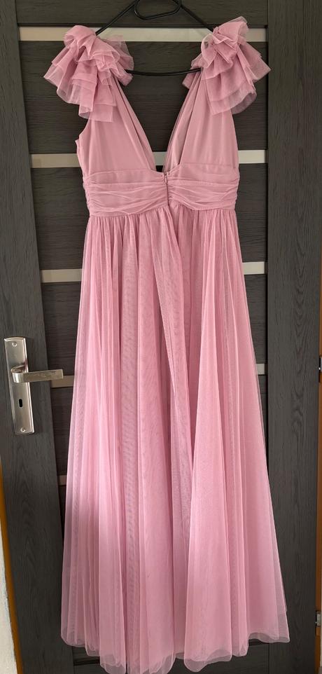 Ružové šaty, l