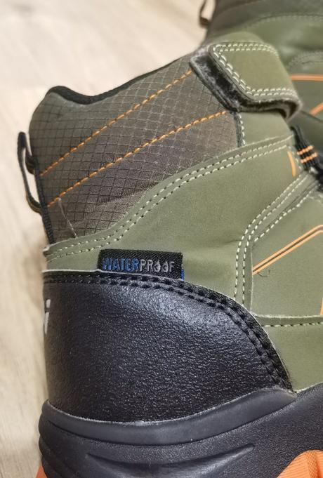 Zimné čižmy / snehule, 32