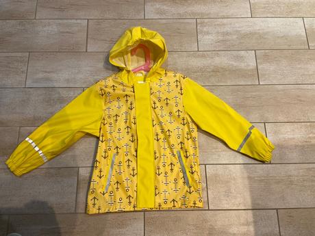 Bunda do dazda 110/116, lupilu,110