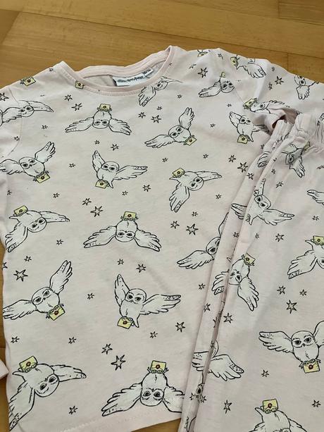 Pyžamo, 110