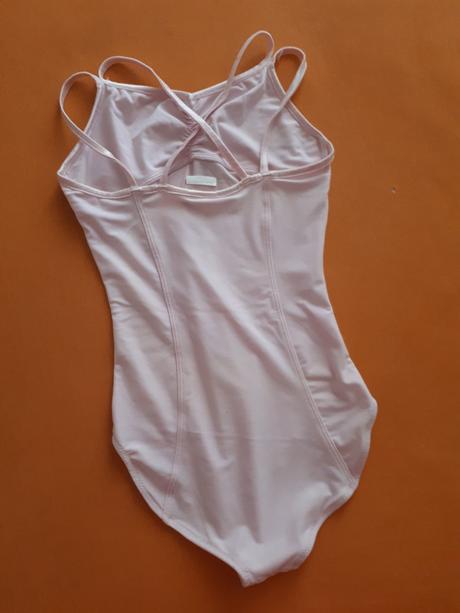 Bledoruzovy ramienkovy dres body na balet tanec, 116