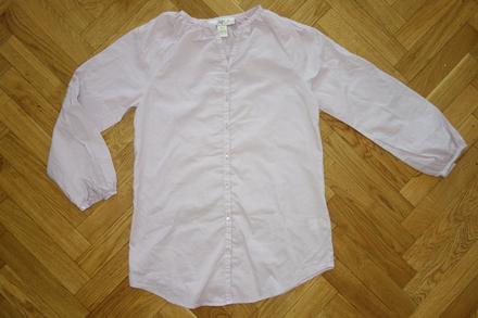 Bledofialová košeľa, 36