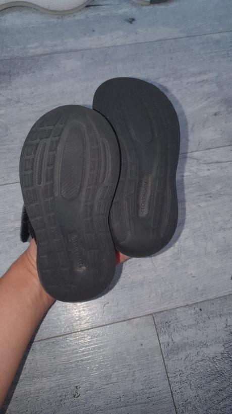 Tenisky adidas, adidas,23