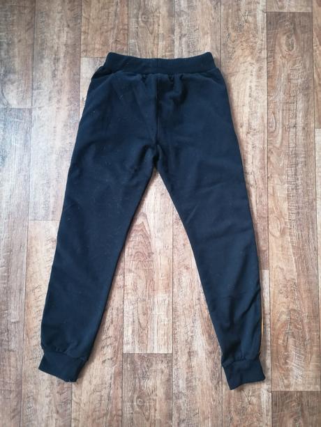 2x teplaky, velk. 140-146, 140
