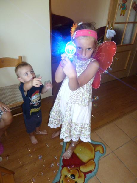 Velmi pekne satocky, h&m,110