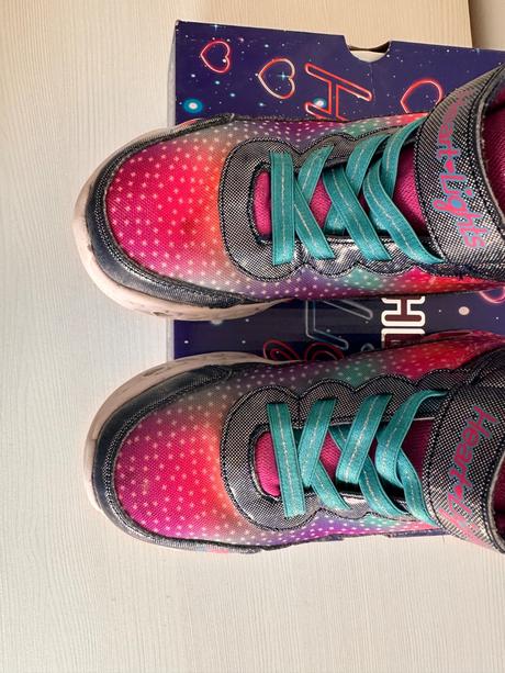 Skechers nizke cizmy, skechers,32