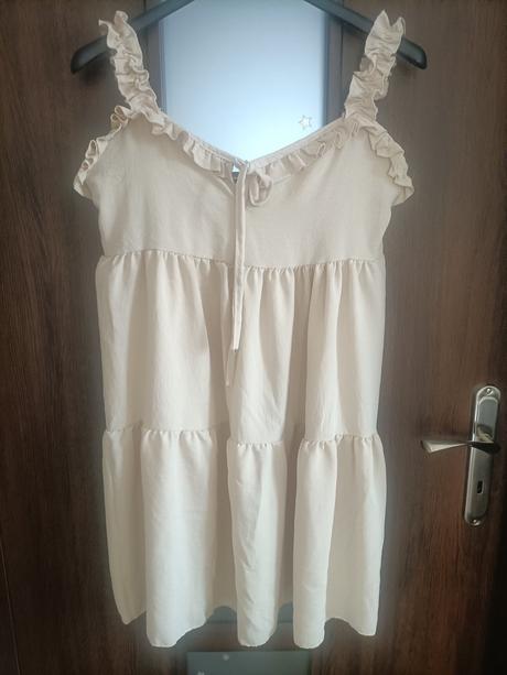 Ľahké letné šaty, 