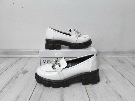 Mokasíny s retiazkou vinceza 38,5, 39