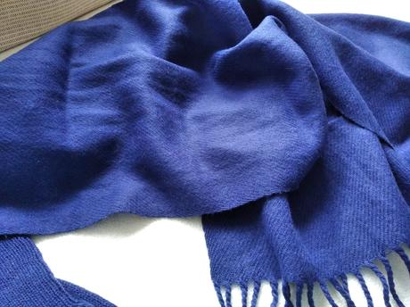 Kašmírový šál a pletené rukavice, c&a,l