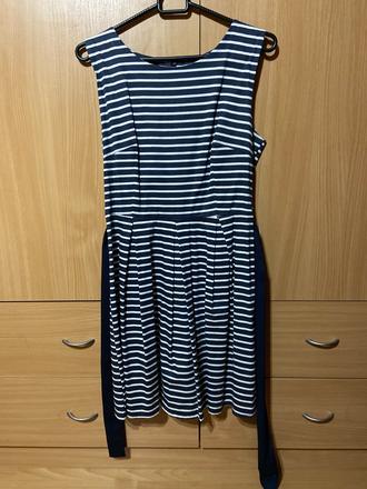 Pruhované šaty, m