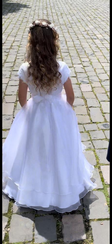 Šaty na prvé sväté prijímanie, 134