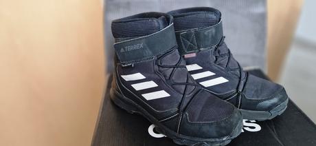 Zimné topanky terrex, adidas,35
