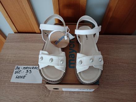 Nové dievčenské sandále zn.mayoral veľ.33, mayoral,33