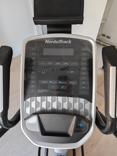 Eliptický trenažér nordictrack c5.5, 