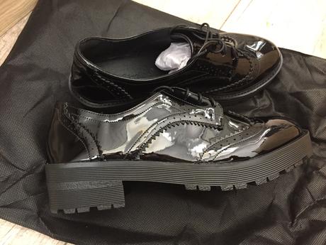 Lakované mokasiny, 38