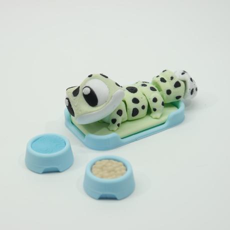 Vreckáčik gekon+postieľka, miska s vodou a jedlom, 