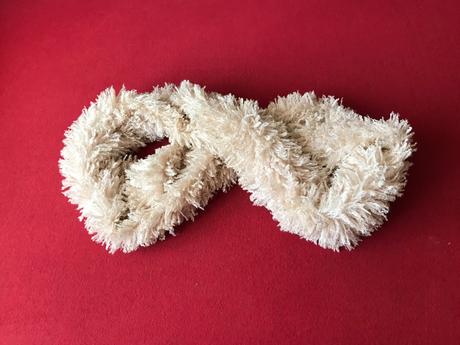 Nakrcnik krasny ,zn. bershka,vel.uni, bershka