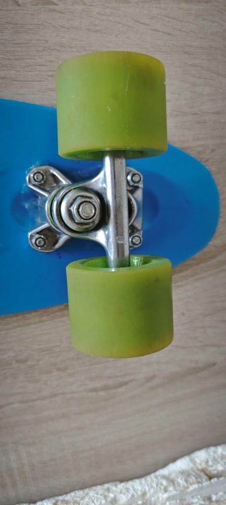 Modrý pennyboard / mini cruiser/ skateboard,