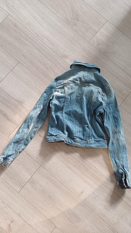 Riflova bunda s, bershka,s