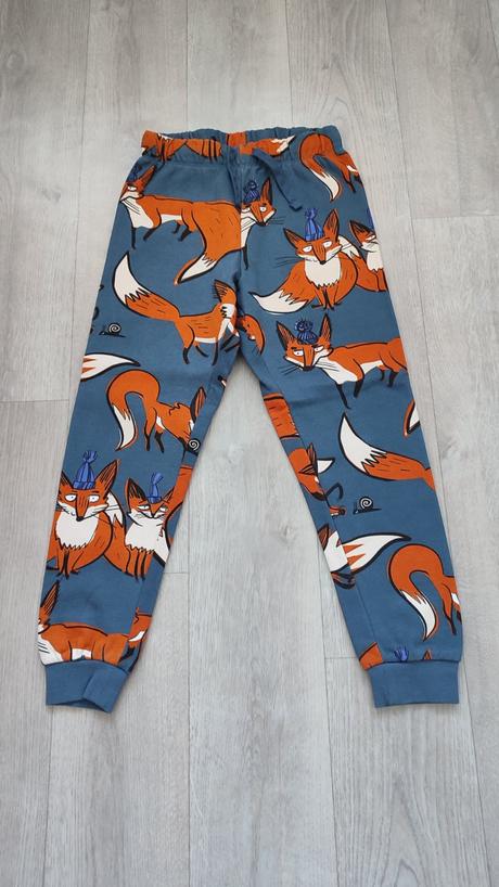 Zateplené tepláky, h&m,140