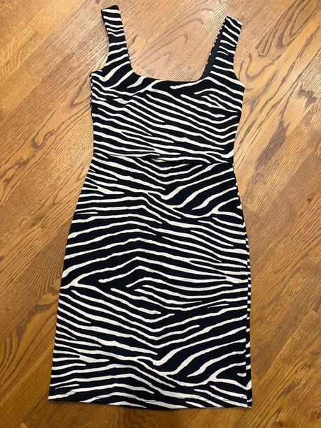 Šaty mierne elasticke, h&m,xs