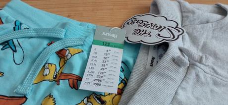 Kraťasy simpson 122, sinsay,122