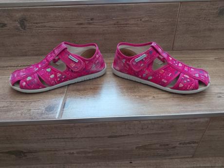 Detské papučky / prezuvky, ciciban,35