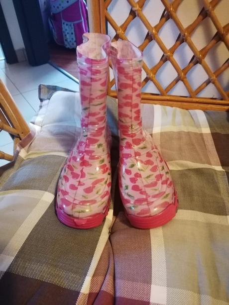 Gumáky už aj s poštou veľ. 32/33, demar,32