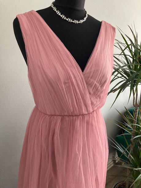 Spoločenské šaty, m