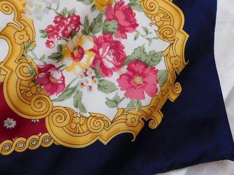 Kvalitná elegantná šatka, l