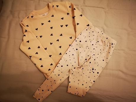 Mikina a legíny, sinsay,110