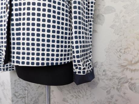 Luxusny obojstranný kabát/plašt, 36