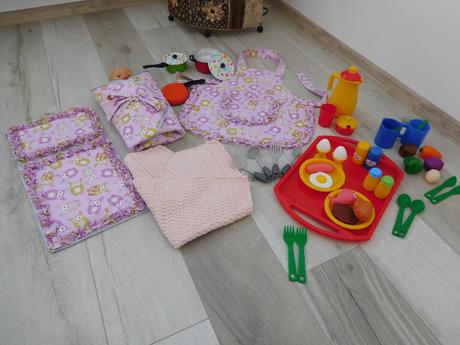 Príslúšenstvo pre bábiku/všetko ako na foto,,