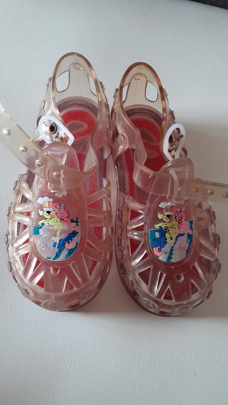 Sandálky do vody, v.20-21, 20