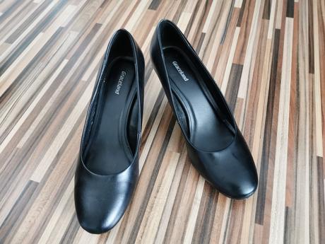 Čierne lodičky, graceland,37