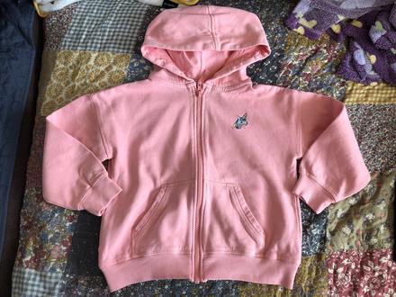 Mikinka s jednorožcom, next,116