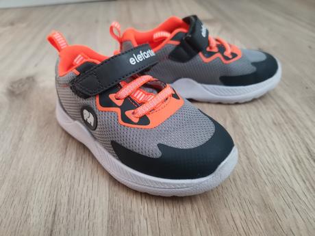 Botasky, elefanten,24