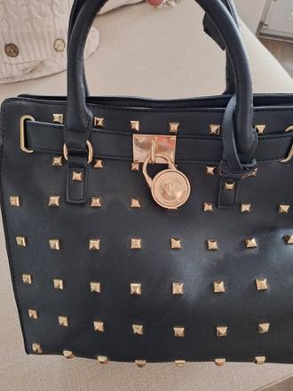 Vybijana kabelka, michael kors