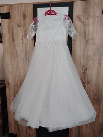 Šaty na prvé sväté prijímanie, 134