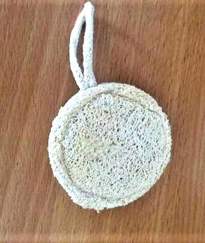 Lufa z morskej trávy na tvár, 