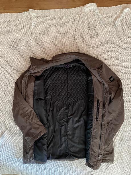 Pekná bunda jupiter, 60