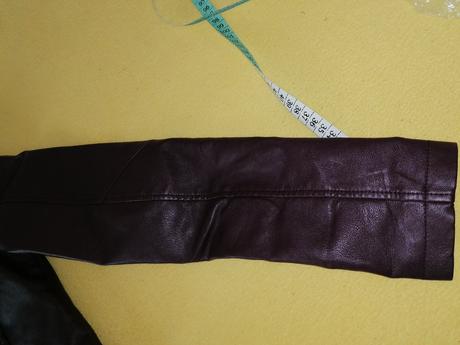 Bundička v koženom vzhľade, reserved,s