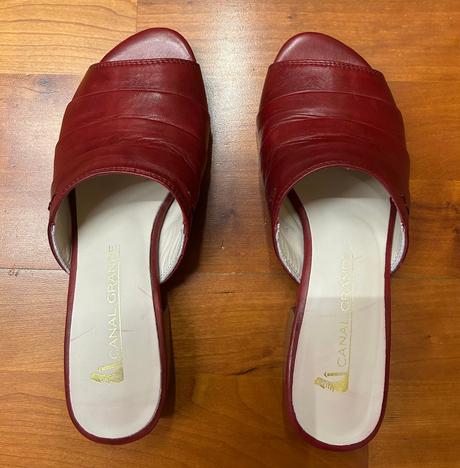 Bordové kožené šľapky, 36