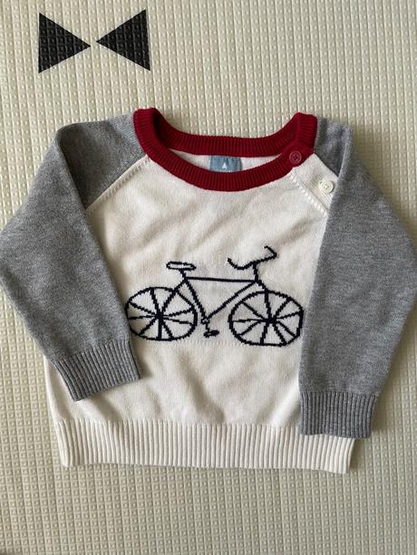 Raz oblečený svetrik, gap,68