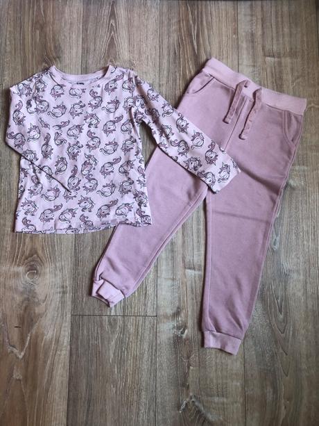 Tričko a tepláky vel 116, sinsay,116