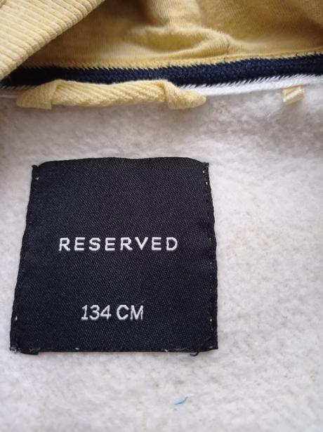 Balík oblečenia-mikiny, 122–134