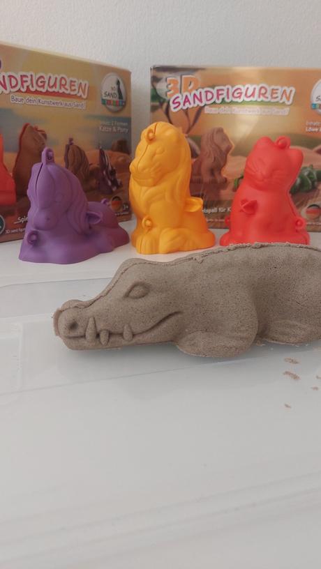 Kinetický piesok 4,5 kg + formy zvierat, 