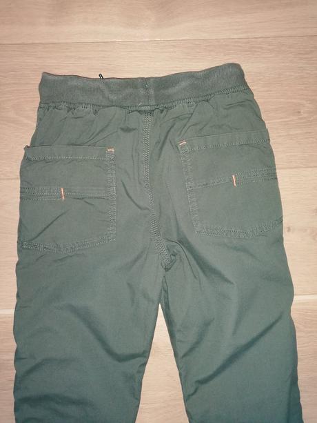 Podšité nohavice, next,122